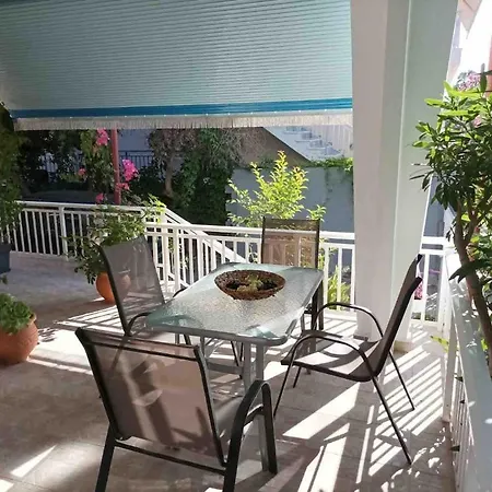 Karacho's Ferienhaus Amolianí